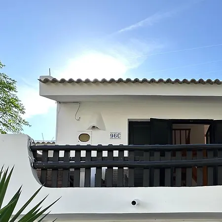 The Tree House 96c - דירה *