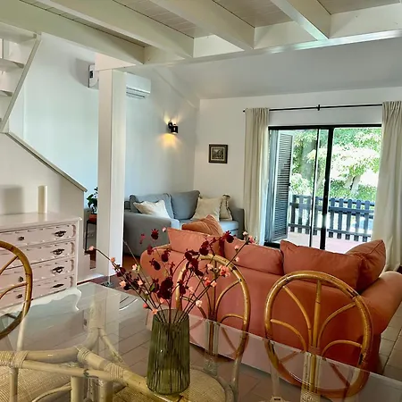 The Tree House 96c - Apartment Lagos