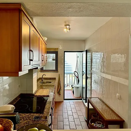 The Tree House 96c -