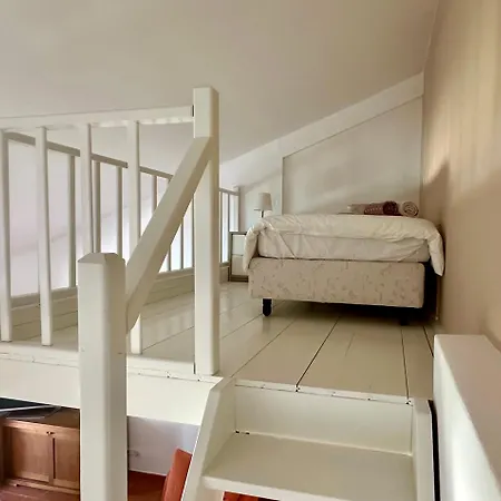 The Tree House 96c - *