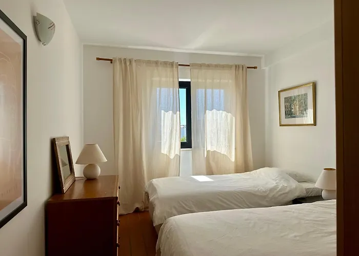 דירה The Tree House 96c -