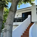 The Tree House 96c - Lagos