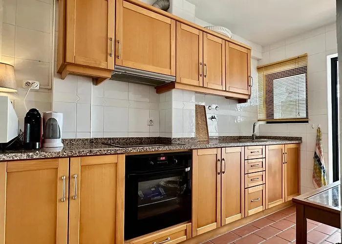 アパート The Tree House 96c - ラゴス